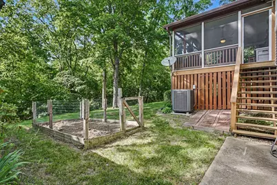 930 Ivy Drive, Zanesville, OH 43701 - Photo 30