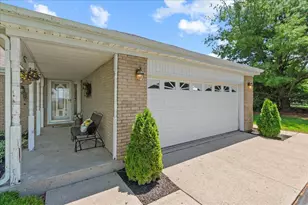 135 N Dugan Rd, Urbana, OH 43078 - Photo 6