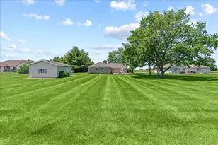 135 N Dugan Rd, Urbana, OH 43078 - Photo 34