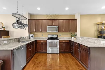 3834 Rennes Drive, Columbus, OH 43221 - Photo 10