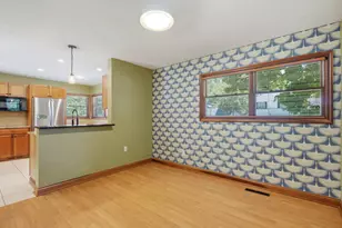 998 Afton Rd, Columbus, OH 43221 - Photo 14