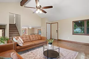 998 Afton Rd, Columbus, OH 43221 - Photo 6