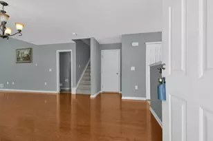 8410 Diversey Loop, Blacklick, OH 43004 - Photo 6