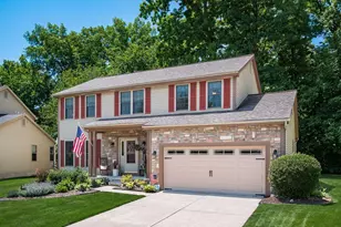 690 Quail Hollow Dr S, Marysville, OH 43040 - Photo 1