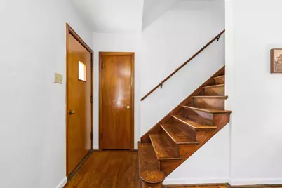 260 Dixon Court, Columbus, OH 43214 - Photo 8