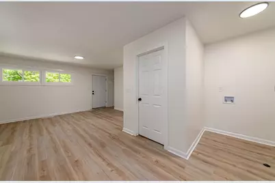 2345 Century Drive, Columbus, OH 43211 - Photo 10