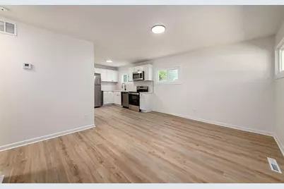 2345 Century Drive, Columbus, OH 43211 - Photo 4
