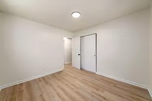 2345 Century Dr, Columbus, OH 43211 - Photo 12