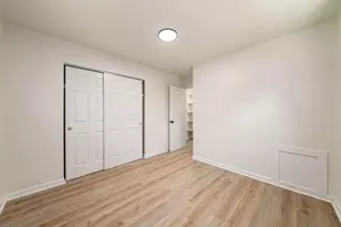 2345 Century Dr, Columbus, OH 43211 - Photo 14