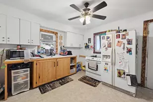 685 E Front St, Logan, OH 43138 - Photo 14