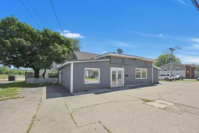 685 E Front Street, Logan, OH 43138 - Photo 2