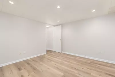 916 Worthington Woods Boulevard #12, Columbus, OH 43085 - Photo 22
