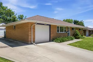 1404 Rosehill Rd, Reynoldsburg, OH 43068 - Photo 6
