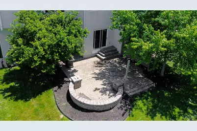 1872 Summersweet Circle, Lewis Center, OH 43035 - Photo 8