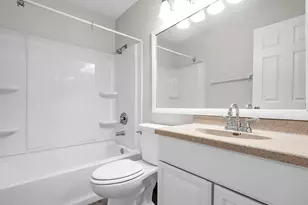 2278 Wadsworth Dr, Columbus, OH 43232 - Photo 20