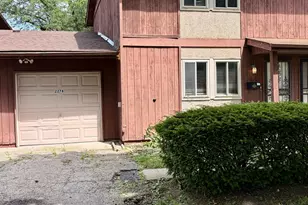 2278 Wadsworth Dr, Columbus, OH 43232 - Photo 1