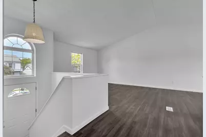 2243 Golden Leaf Lane, Columbus, OH 43223 - Photo 18