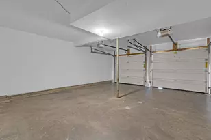 2243 Golden Leaf Ln, Columbus, OH 43223 - Photo 20