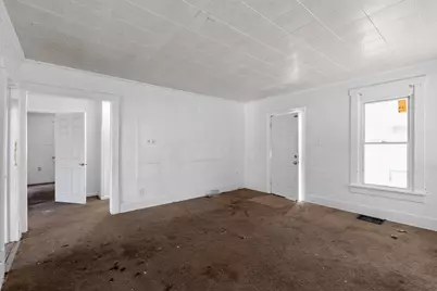 2670 Berrell Avenue, Columbus, OH 43211 - Photo 4