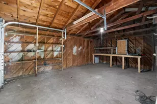 2670 Berrell Ave, Columbus, OH 43211 - Photo 14