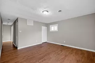 1572 Northridge Rd, Columbus, OH 43224 - Photo 10