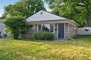1572 Northridge Rd, Columbus, OH 43224 - Photo 2