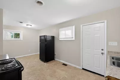1572 Northridge Road, Columbus, OH 43224 - Photo 16