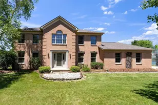14 Willow View Dr SW, Granville, OH 43023 - Photo 1