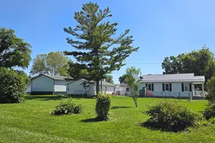 139 Jefferson St, Mount Sterling, OH 43143 - Photo 14