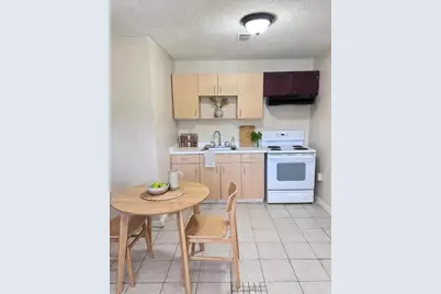 940 Ferndale Place #B, Columbus, OH 43209 - Photo 2