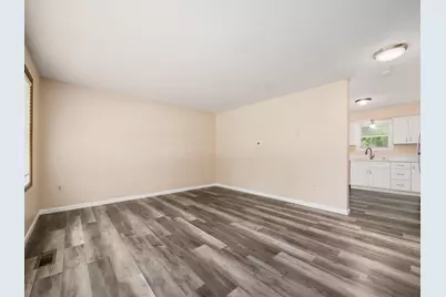 2479 Willow View Court, Grove City, OH 43123 - Photo 4