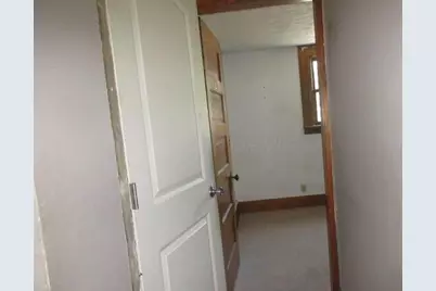 305 E Main Street, Junction City, OH 43748 - Photo 8