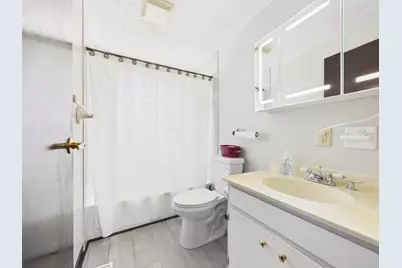 2191 Sprucefield Drive, Columbus, OH 43229 - Photo 14