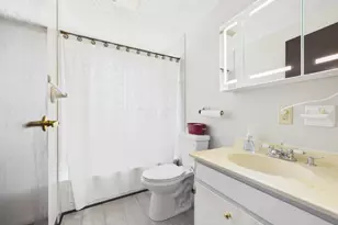 2191 Sprucefield Dr, Columbus, OH 43229 - Photo 14