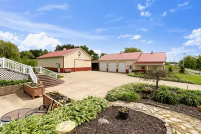 5643 Yankee Street, Fredericktown, OH 43019 - Photo 4