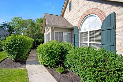7390 Falls View Circle, Delaware, OH 43015 - Photo 4