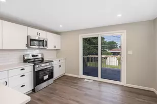 3883 Edendale Rd, Columbus, OH 43207 - Photo 18