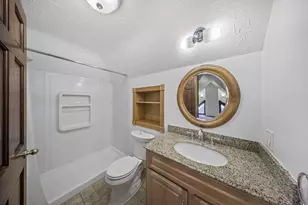 37 W 3rd Ave, Columbus, OH 43201 - Photo 30