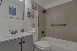 231 N Eureka Ave, Columbus, OH 43204 - Photo 16