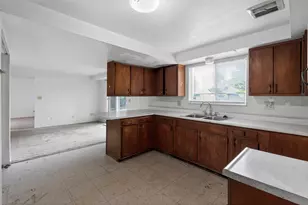 3718 Caracas Dr, Westerville, OH 43081 - Photo 10