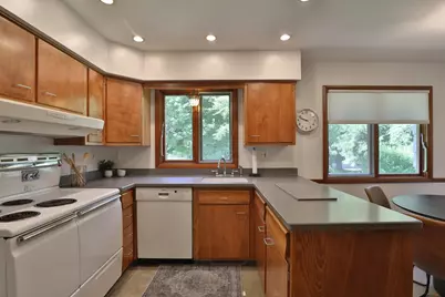 275 Blandford Drive, Worthington, OH 43085 - Photo 14