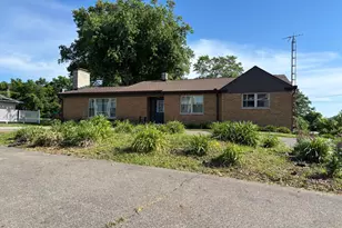 2185 N Columbus St, Lancaster, OH 43130 - Photo 2