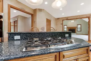 13715 Violet Meadows Blvd, Pickerington, OH 43147 - Photo 24