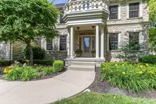 13715 Violet Meadows Blvd, Pickerington, OH 43147 - Photo 10