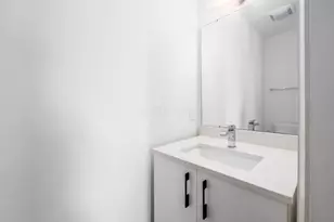239 Auden Ave, Columbus, OH 43215 - Photo 8