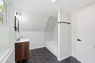 4146 Maize Rd, Columbus, OH 43224 - Photo 36
