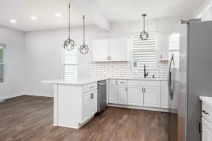 705 W Chillicothe Ave, Bellefontaine, OH 43311 - Photo 8