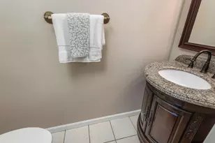 659 Parliament Ave, Columbus, OH 43230 - Photo 20