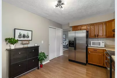 659 Parliament Avenue, Columbus, OH 43230 - Photo 16