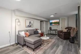 659 Parliament Ave, Columbus, OH 43230 - Photo 34